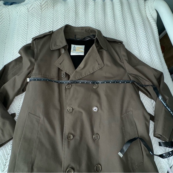 London fog double breasted khaki green trench with belt-42s - Picture 5 of 9